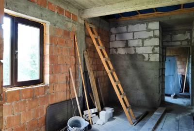 Casă individuală cu 5 camere cu Canalizare în Capul Câmpului - 6