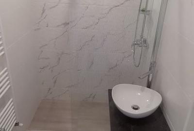 Apartament cu 2 camere decomandat în Coman - 1