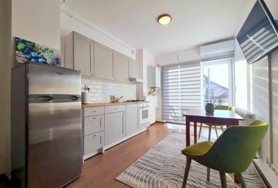 Apartament cu 2 camere semidecomandat, mobilat în Mărăști