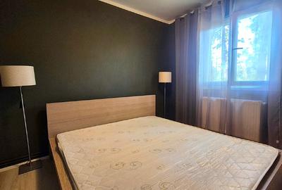 Apartament cu 2 camere semidecomandat în Centrul Civic