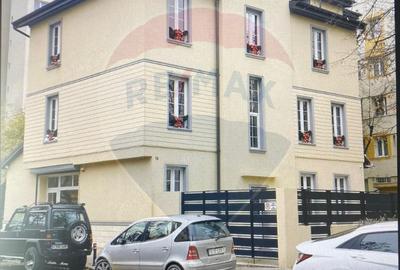 Spațiu comercial, de 245 mp, în Tei