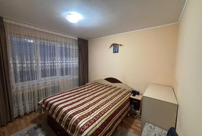 Apartament cu 3 camere decomandat, mobilat în Berceni - 3