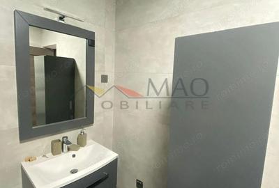 Casă cu 8 camere cu Teren 700 Mp în Semicentral - 9