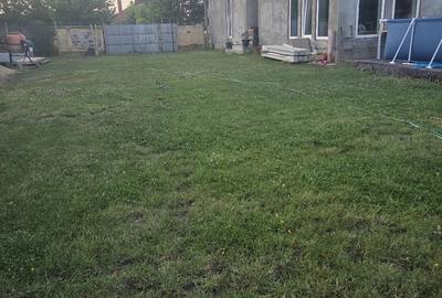 Casă cu 3 camere cu Teren 1800 Mp în Central