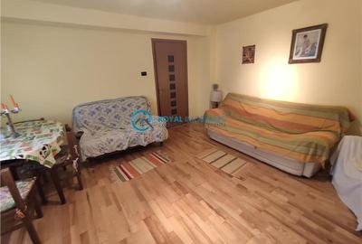 Apartament cu 3 camere decomandat în Mărășești
