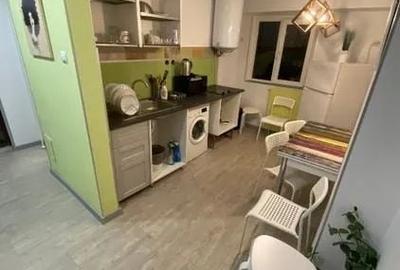 Apartament cu 3 camere decomandat în Calea Călărașilor