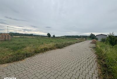Spațiu comercial, de 1,700 mp, în Central