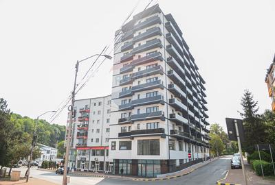 Spațiu comercial, de 195 mp, în Central - 2