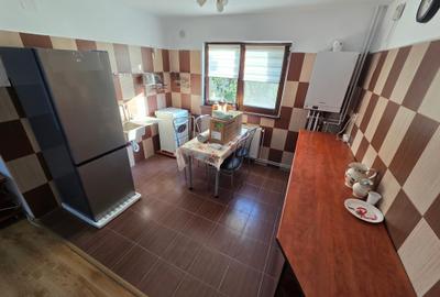 Casă individuală cu 4 camere cu Teren 150 Mp în Central - 16