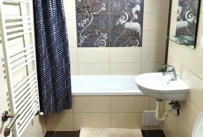 Apartament cu 2 camere decomandat în Tractorul - 9