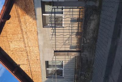 Casă cu 3 camere cu Teren 356 Mp în Central