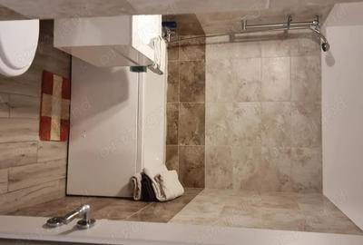 Apartament cu 2 camere decomandat în Titan - 2