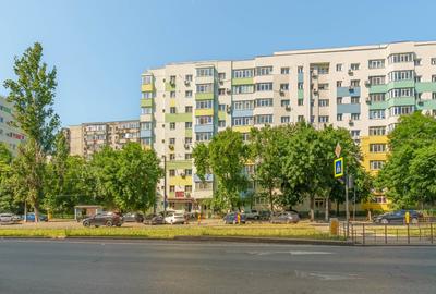 Apartament cu 3 camere decomandat în Rahova