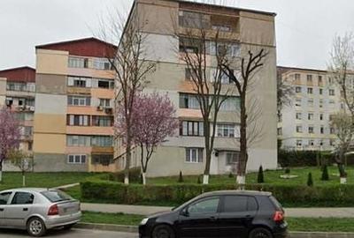 Apartament cu 3 camere în Central - 1