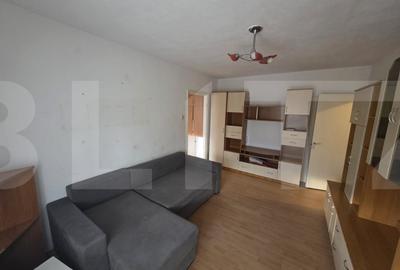 Apartament cu 2 camere semidecomandat, mobilat în Simeria