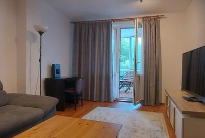 Apartament cu 3 camere decomandat în Griviței
