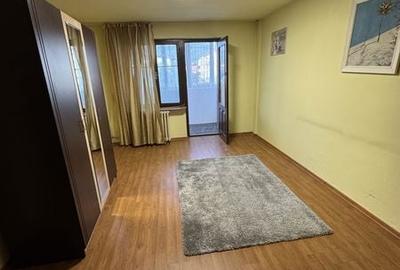 Apartament cu 3 camere decomandat în Central - 2
