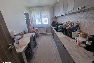 Apartament cu 3 camere decomandat în Ultracentral