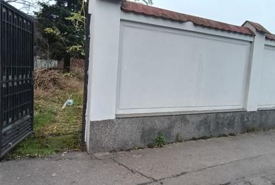 Teren de 1000 mp, în Andronache
