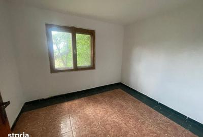 Casă cu 3 camere cu Teren 333 Mp în 1 Mai - 1