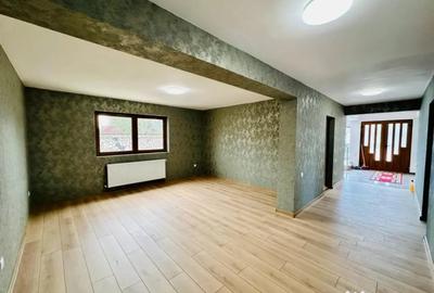 Casă cu 5 camere cu Teren 450 Mp în Central - 3