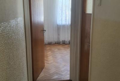 Apartament cu 3 camere decomandat în Central - 9