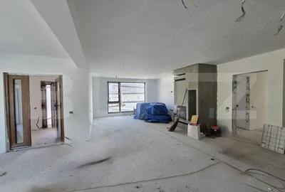 Casă cu 4 camere cu Garaj în Vâlcele - 2