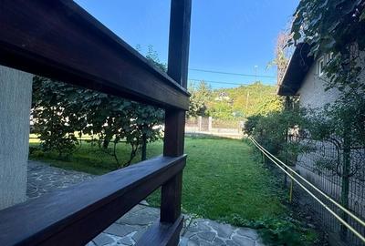 Casă cu Teren 200 Mp în Mușcel