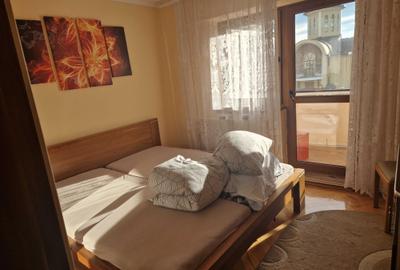 Apartament cu 2 camere decomandat în Carpați 2 - 3