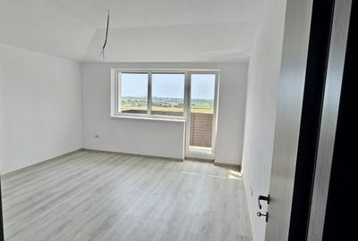 Apartament cu 3 camere decomandat în Sânpetru - 1