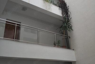 Apartament cu 2 camere semidecomandat în Berceni - 1