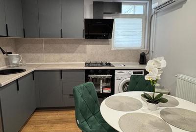 Apartament cu 3 camere decomandat în Militari