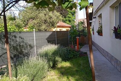 Casă cu 3 camere cu Teren 288 Mp în Lehliu - 1