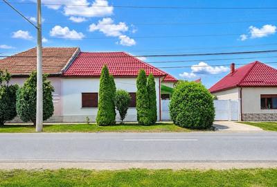 Casă cu 3 camere cu Teren 1000 Mp în Ghirodei