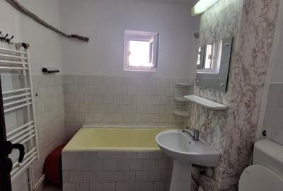Apartament cu 2 camere decomandat în Micro 17 - 5