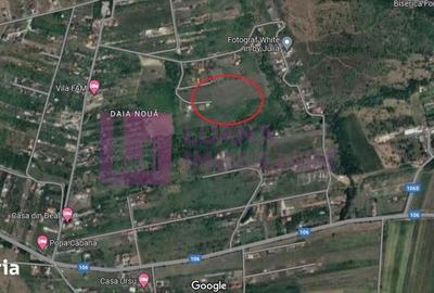 Teren de 1500 mp, în Roșia
