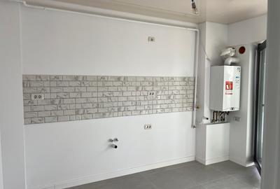 Apartament cu 2 camere decomandat în Nicolina