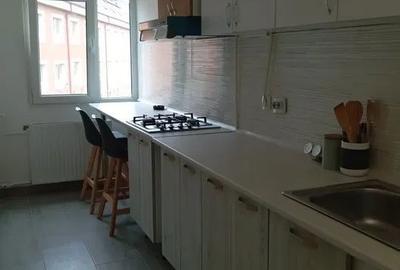 Garsonieră decomandată în Vitan - 2