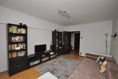Apartament cu 3 camere decomandat în Titan - 4