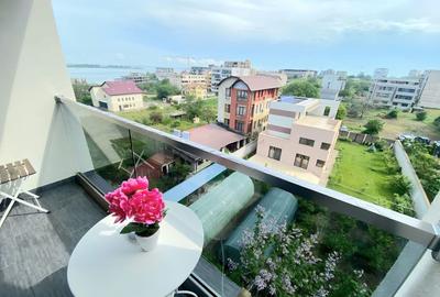 Apartament cu 2 camere, mobilat în Universitate