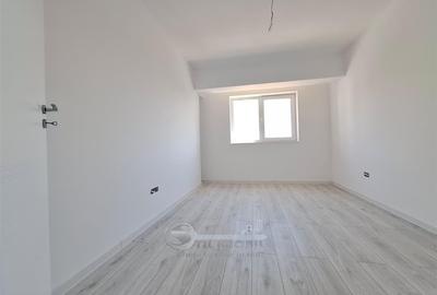 Apartament cu 2 camere decomandat în Galata - 2