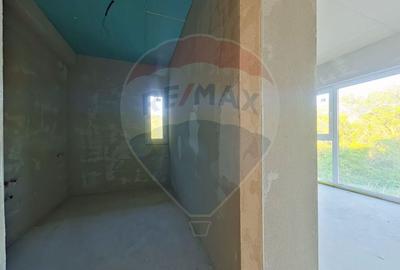 Duplex cu 5 camere cu Teren 249 Mp în Chinteni - 13