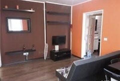 Apartament cu 2 camere semidecomandat în Gara de Nord