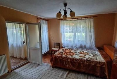 Casă cu 4 camere în Central - 6