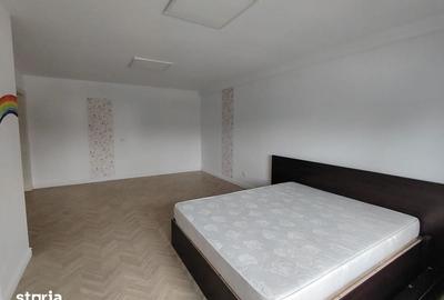 Apartament cu 3 camere în Cug - 11