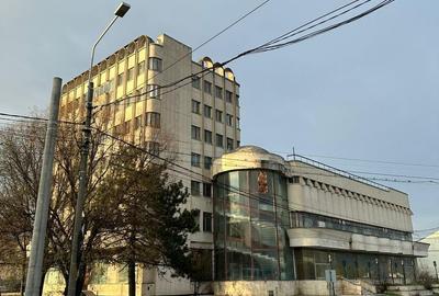 Spațiu comercial, de 6,086 mp, în Falezei - 2