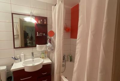 Apartament cu 2 camere semidecomandat, mobilat în 13 Septembrie - 8