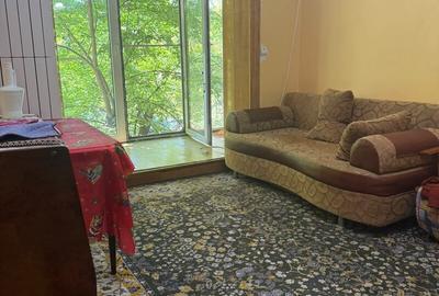 Apartament cu 3 camere semidecomandat în Drumul Taberei - 2