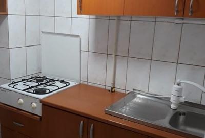 Garsonieră în Decebal - 2