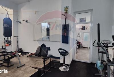 Spațiu comercial, de 135.92 mp, în Central - 2